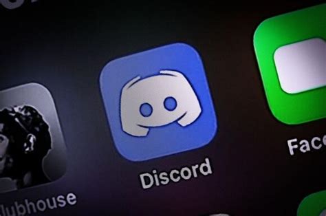 Netflix demands identities of Discord users that leaked gripping